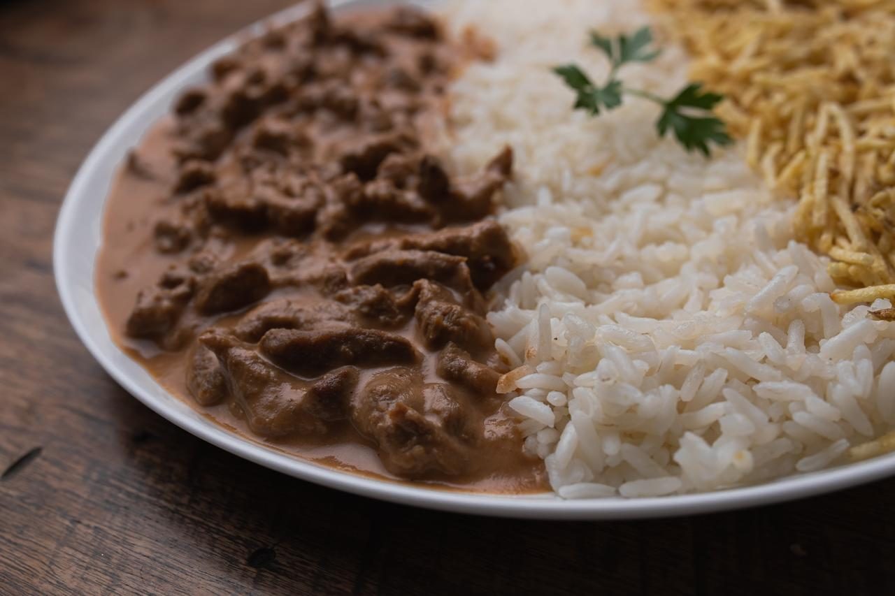 Strogonoff de carne da Vó Chica